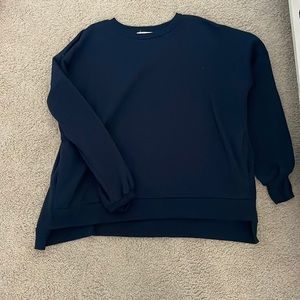 Navy zenna sweatshirt with pockets never worn